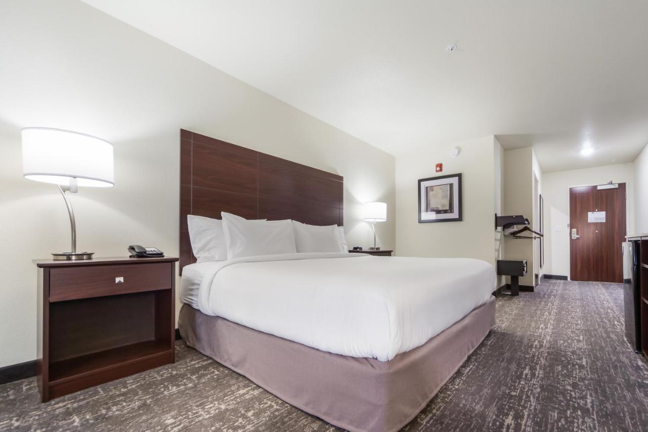 Cobblestone Inn & Suites-Fremont 外观 照片