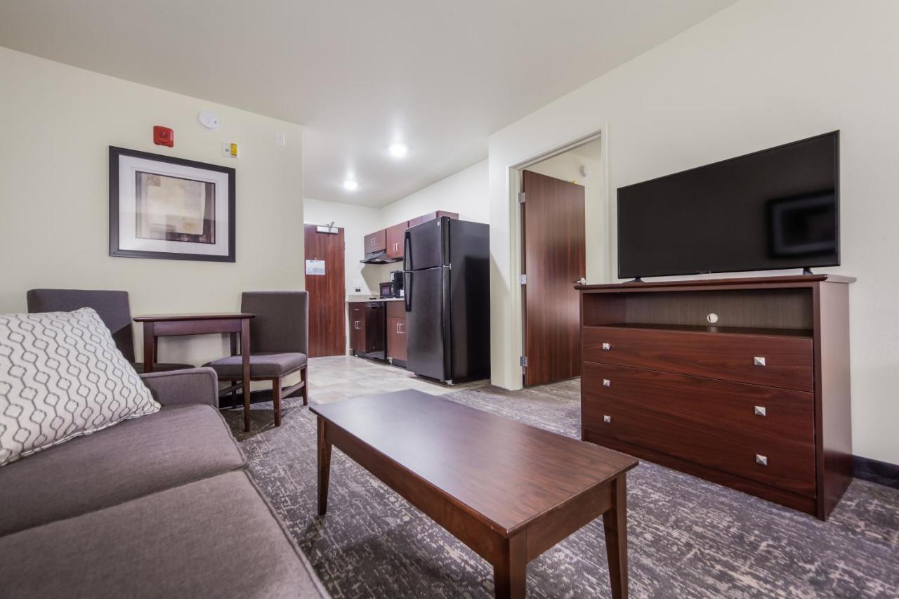 Cobblestone Inn & Suites-Fremont 外观 照片